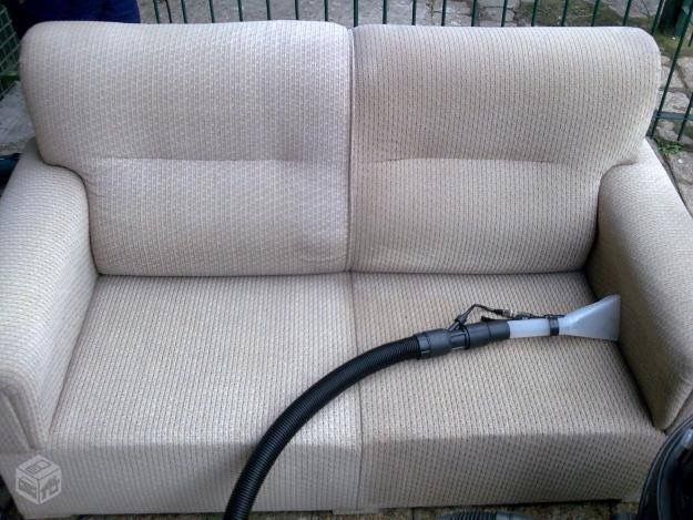 شركة تنظيف كنب في دبي – خدمة تغطي مناطق إضافية