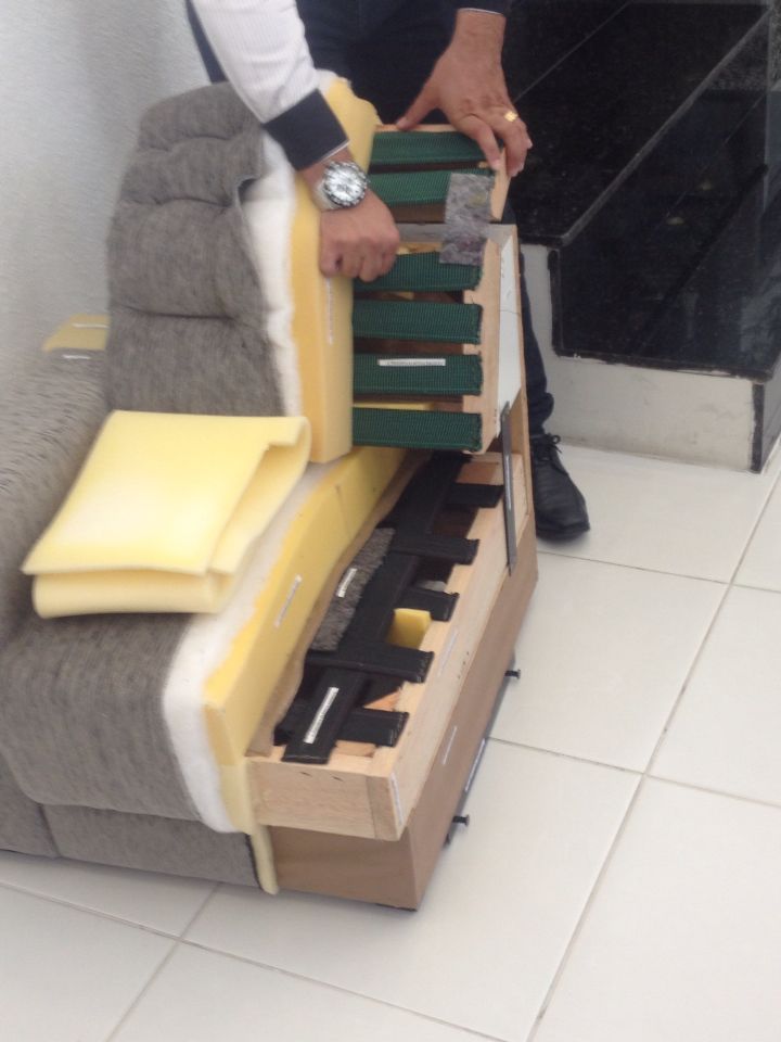 شركة تنجيد كنب في دبي